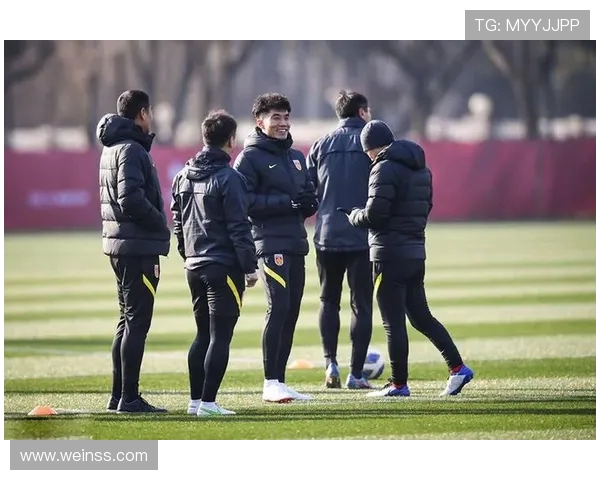 江苏海安博文高中足球队出征全国总决赛 青春风暴剑指冠军(1)